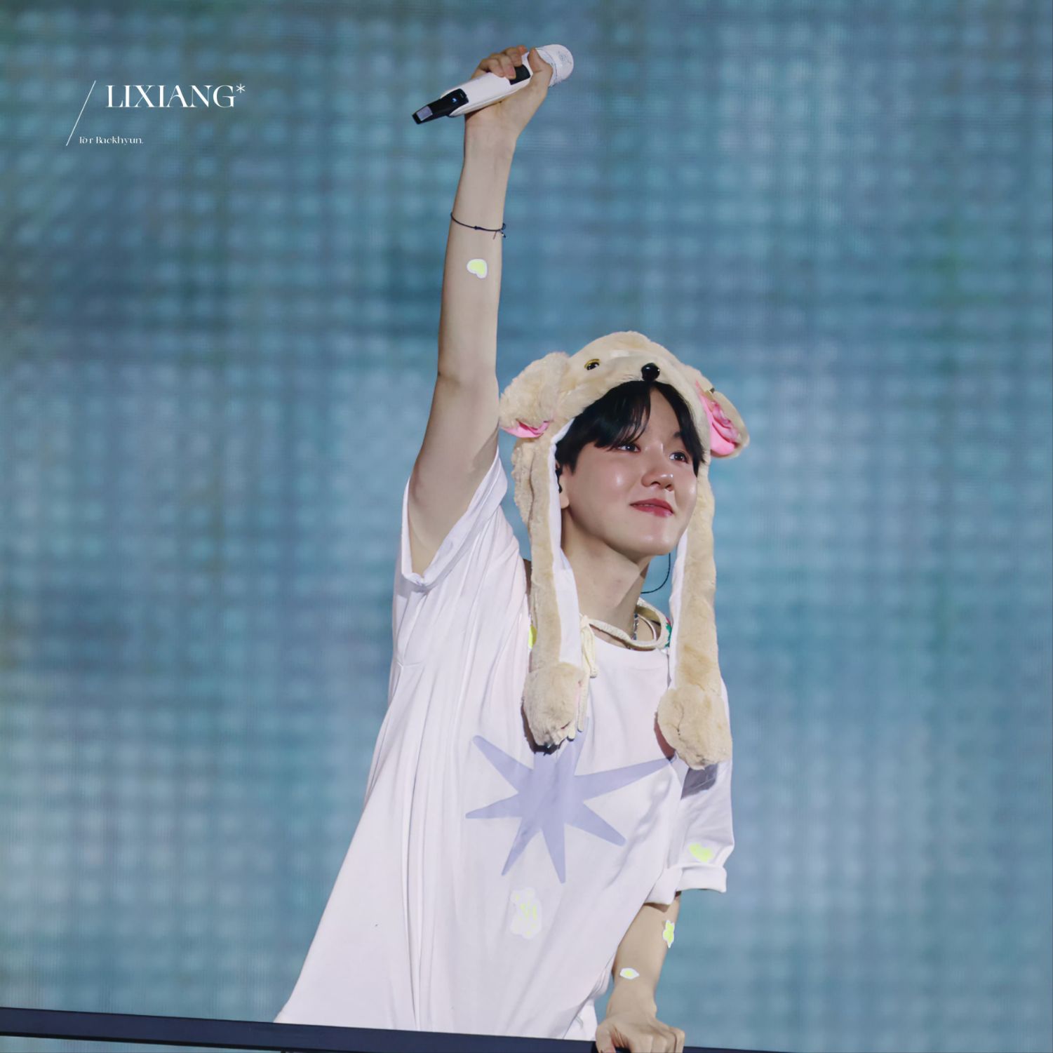 백현 (EXO) 최근 활동샷