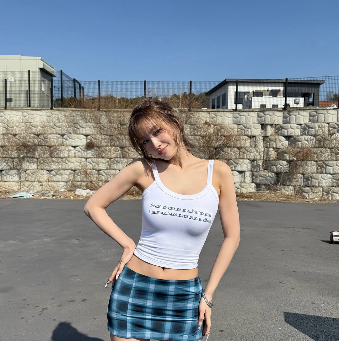 Potret di balik layar Momo (TWICE)