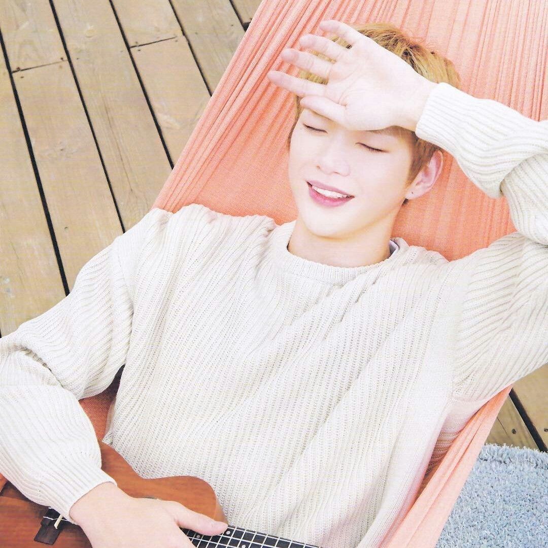 Foto aktivitas terbaru Kang Daniel