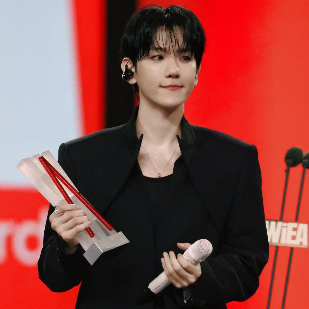 伯賢 (EXO)粉絲拍下的瞬間