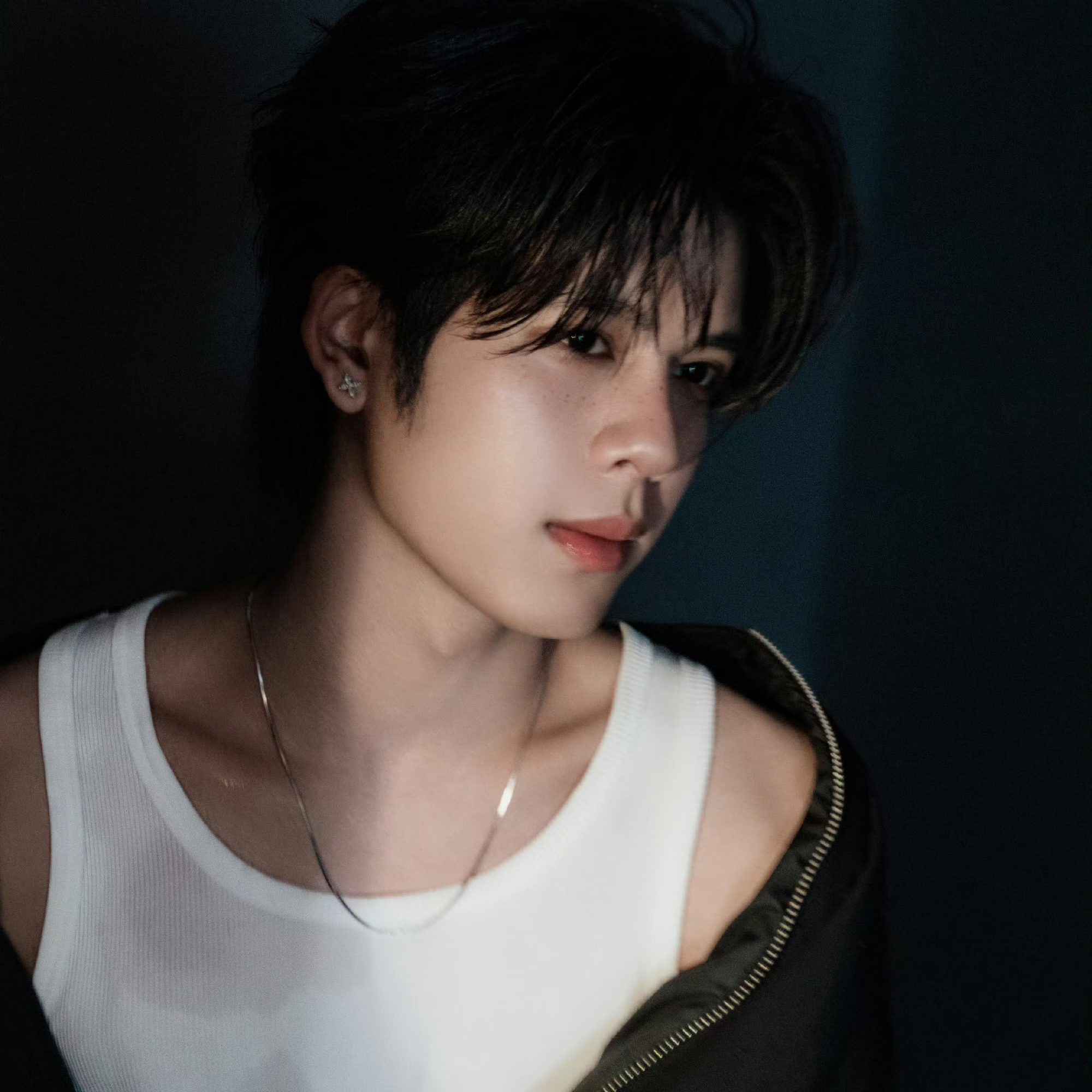 Behind-the-scenes cut of DORN (NexT1DE)