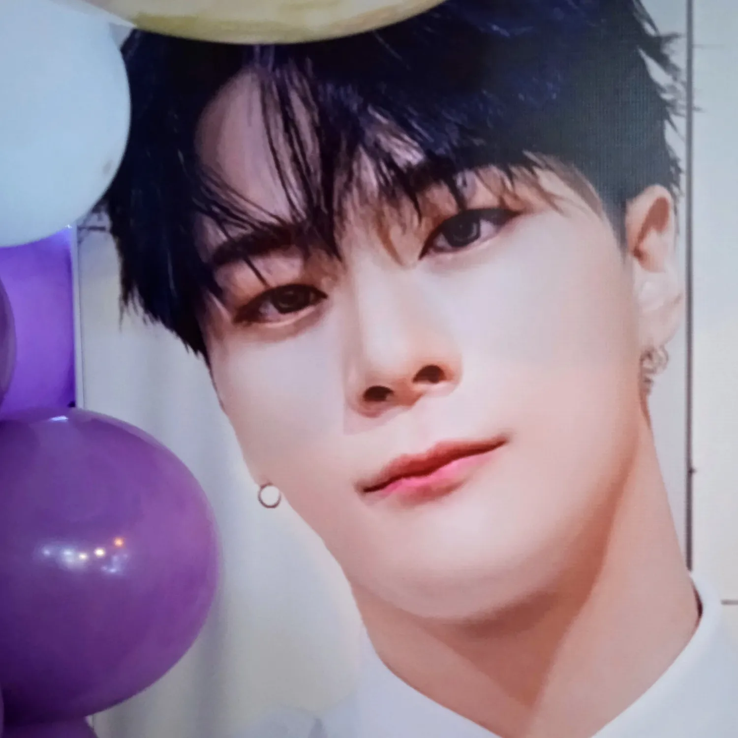 Behind-the-scenes cut of Moonbin (ASTRO)