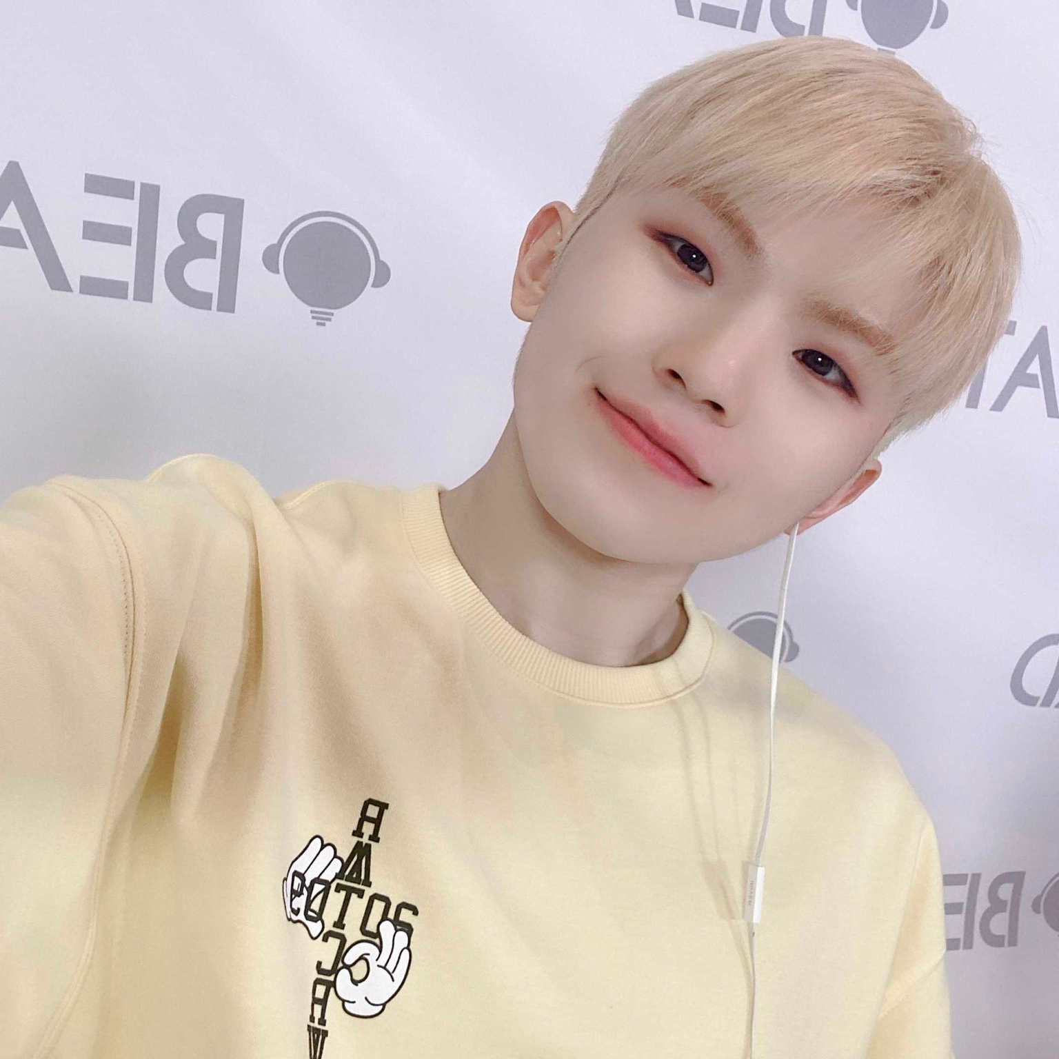 Latest photo of Woozi (SEVENTEEN)