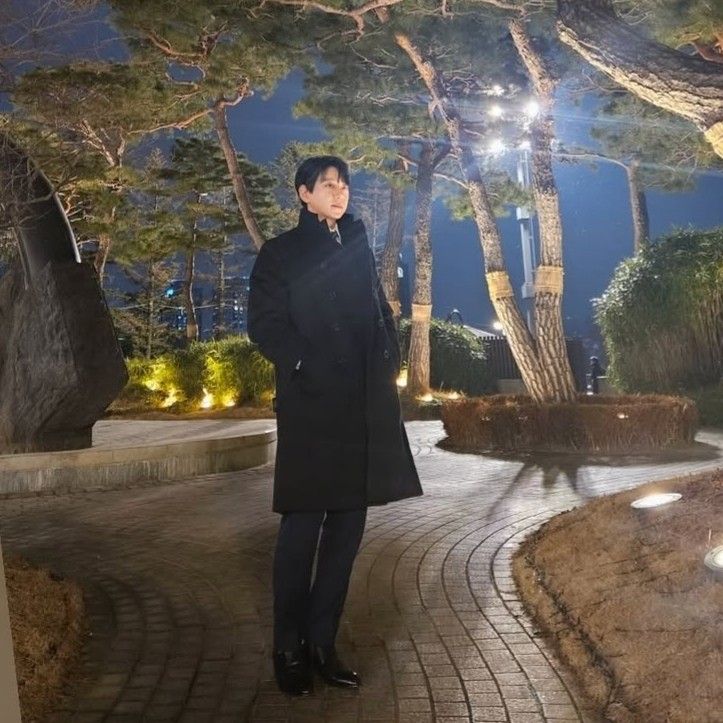 Behind-the-scenes cut of Hwang Chiyeol