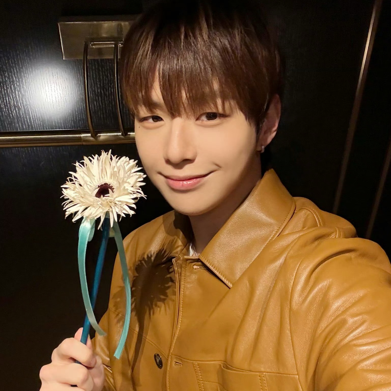 A moment captured by Kang Daniel's fan