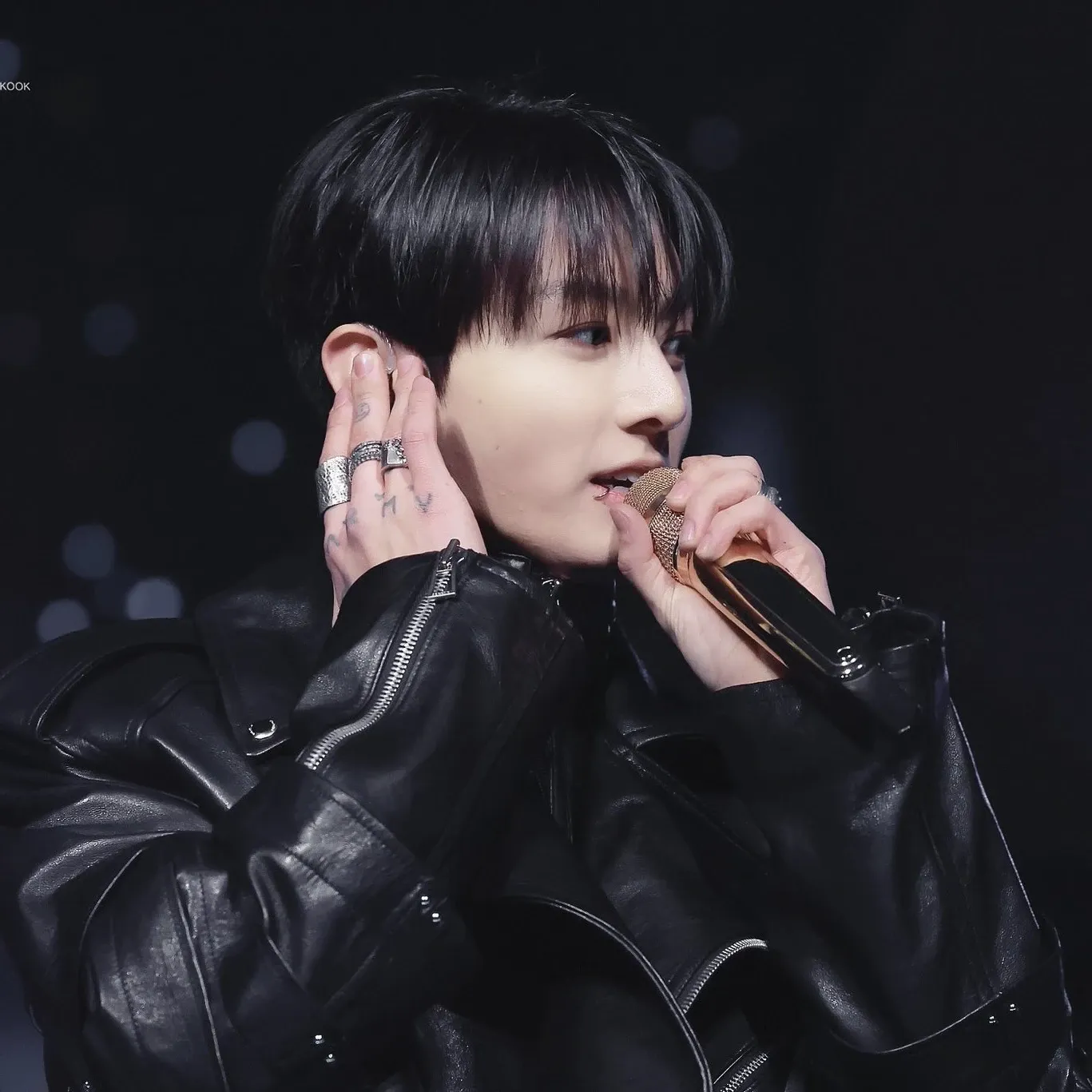 Potret di balik layar Jungkook (BTS)