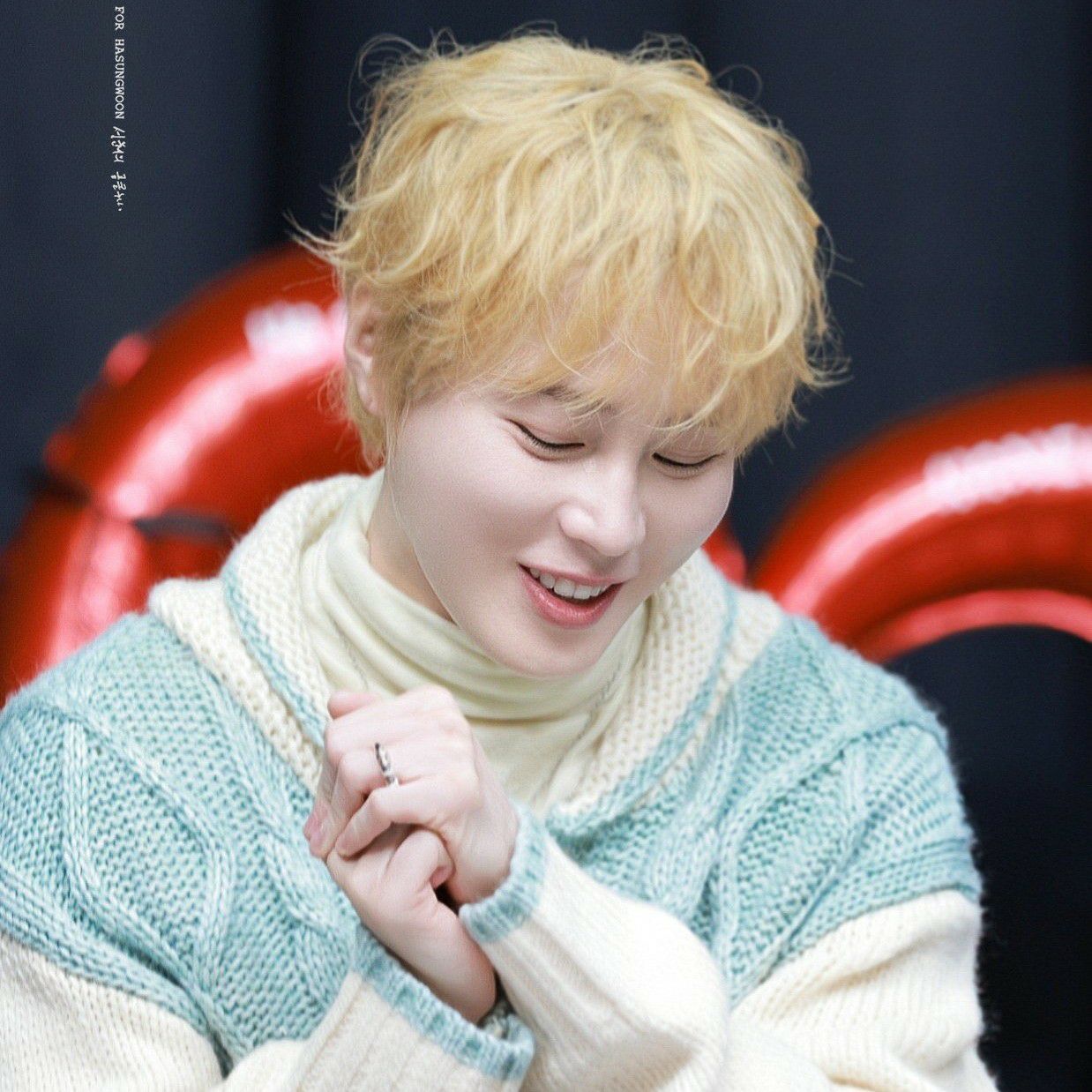 Behind-the-scenes cut of Ha Sungwoon