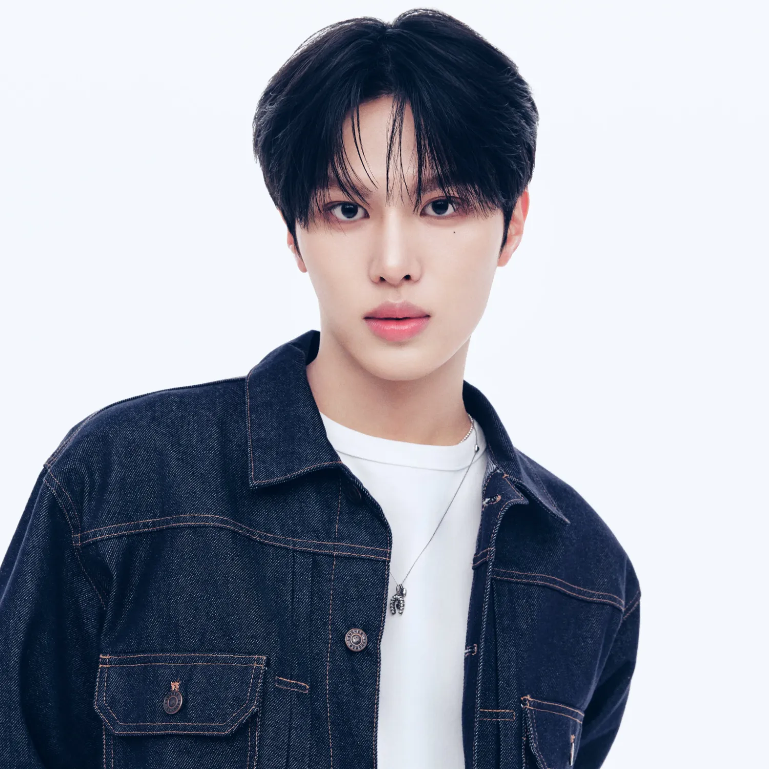 Latest photo of Abe Yura (KO1KEYZ)