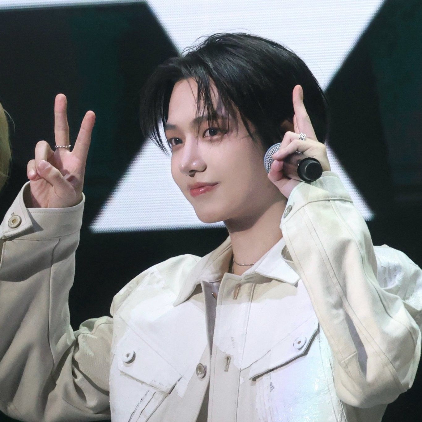 Behind-the-scenes cut of Myeong Jaehyun (BOYNEXTDOOR)