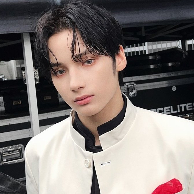 Latest photo of HueningKai (TOMORROW X TOGETHER)