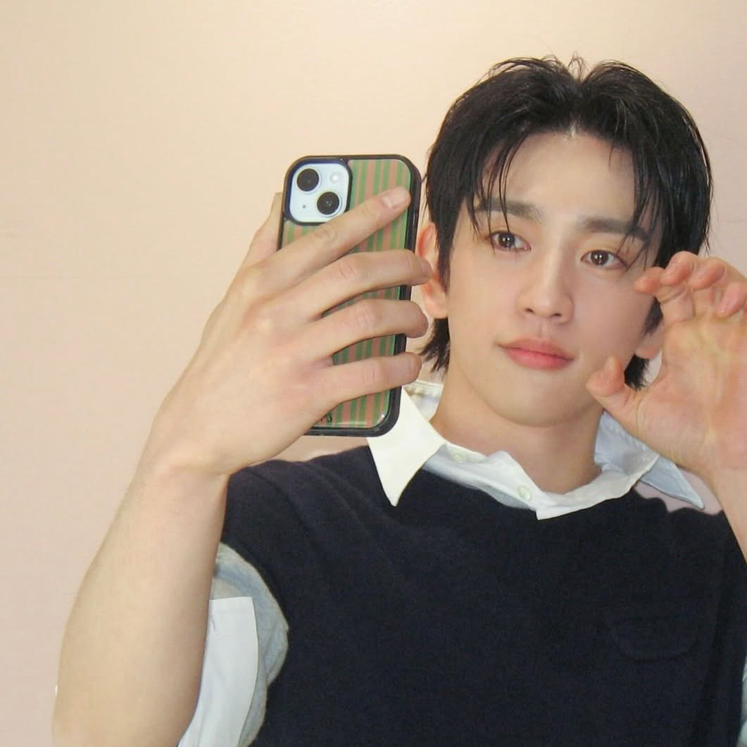 Recent activity shot of Jinyoung (GOT7)