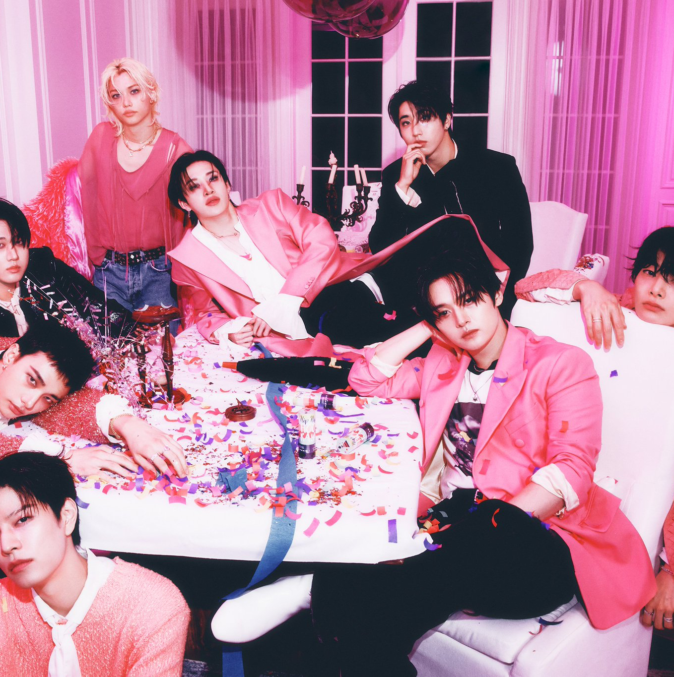 Latest photo of Stray Kids