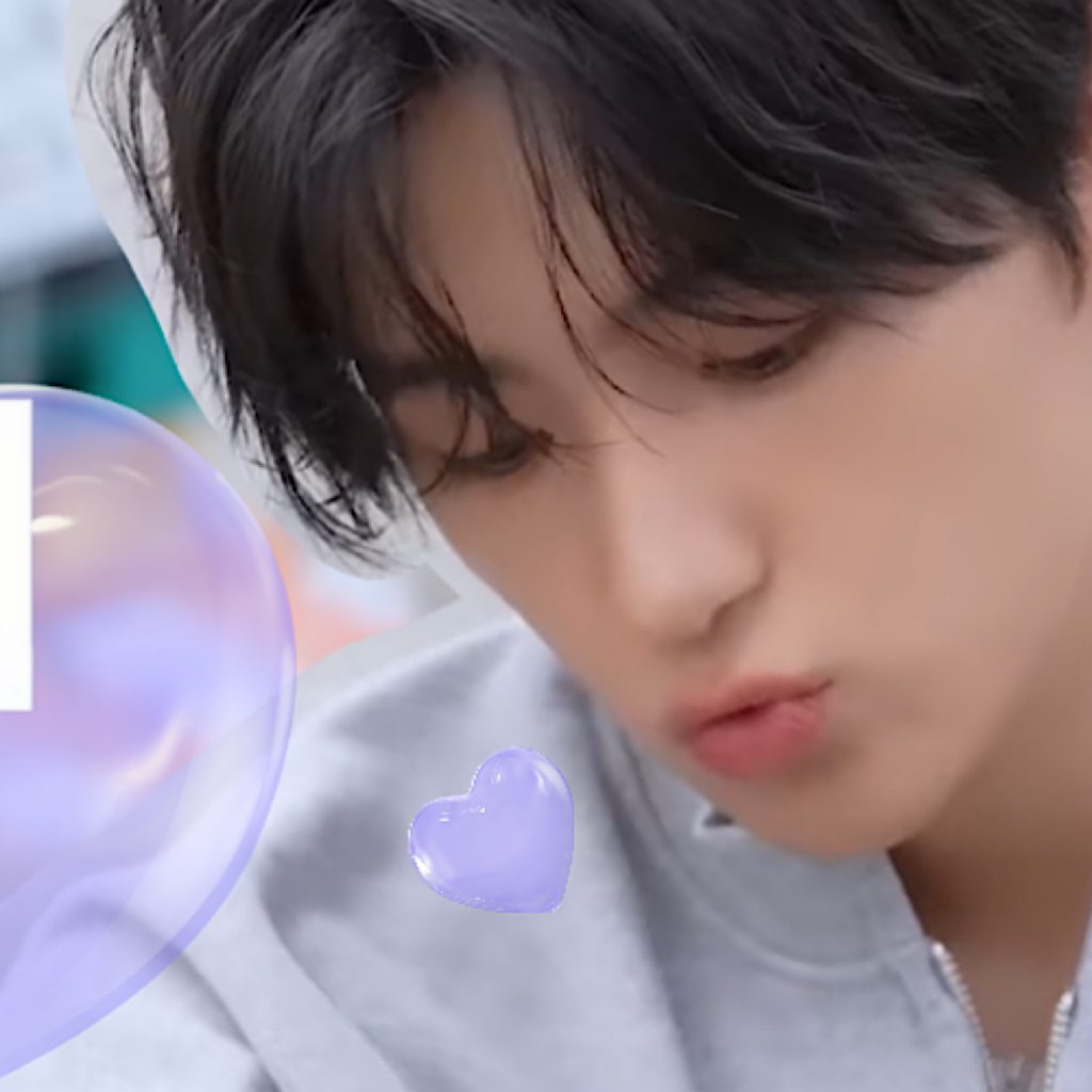 Latest photo of Hyunjae (THE BOYZ)