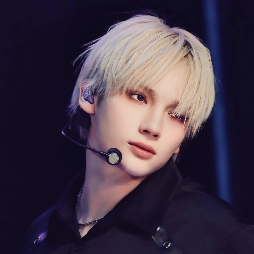 ヒュニンカイ (TOMORROW X TOGETHER)の最近の活動写真