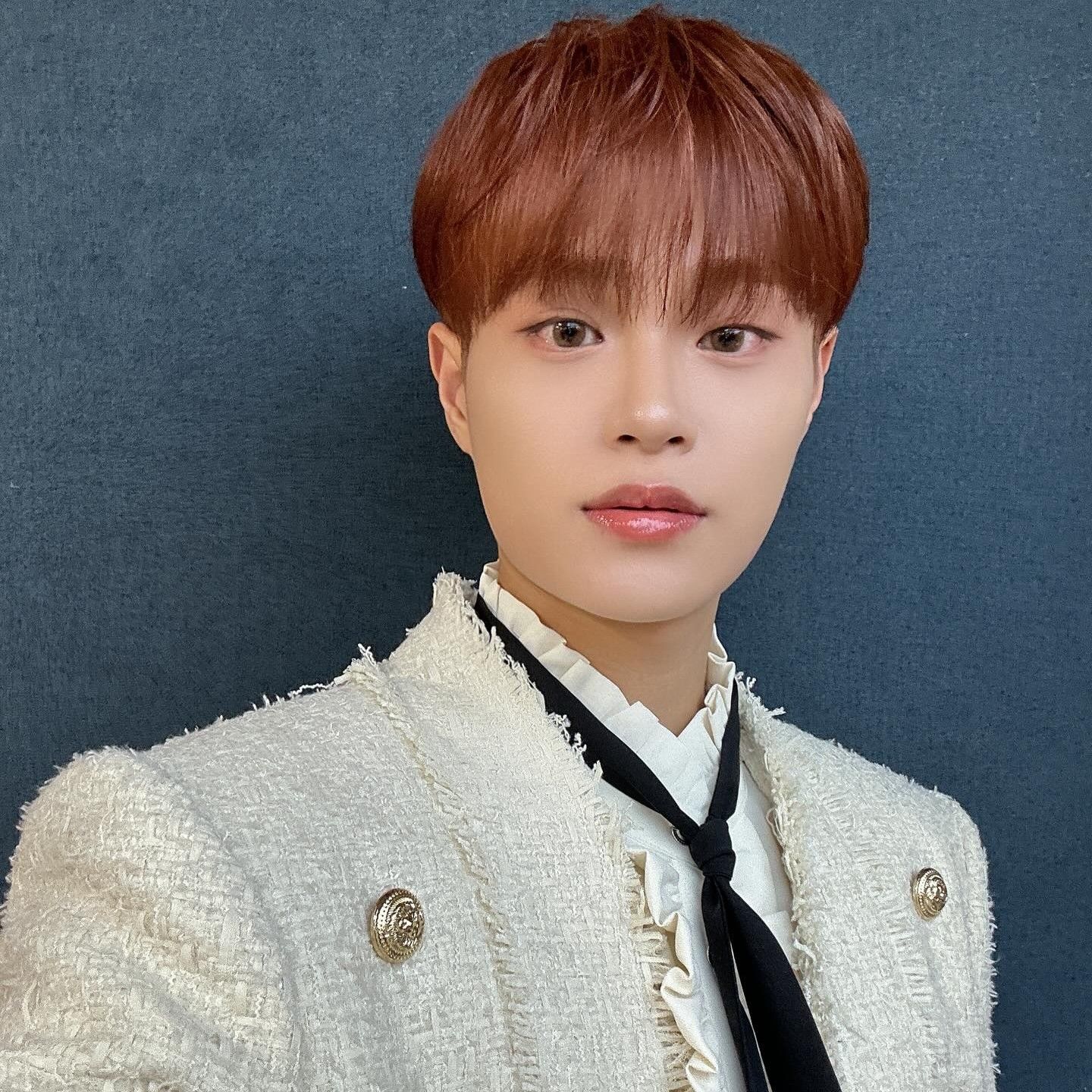 Behind-the-scenes cut of Lee Daehwi (AB6IX)