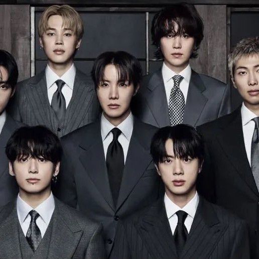 Foto aktivitas terbaru BTS