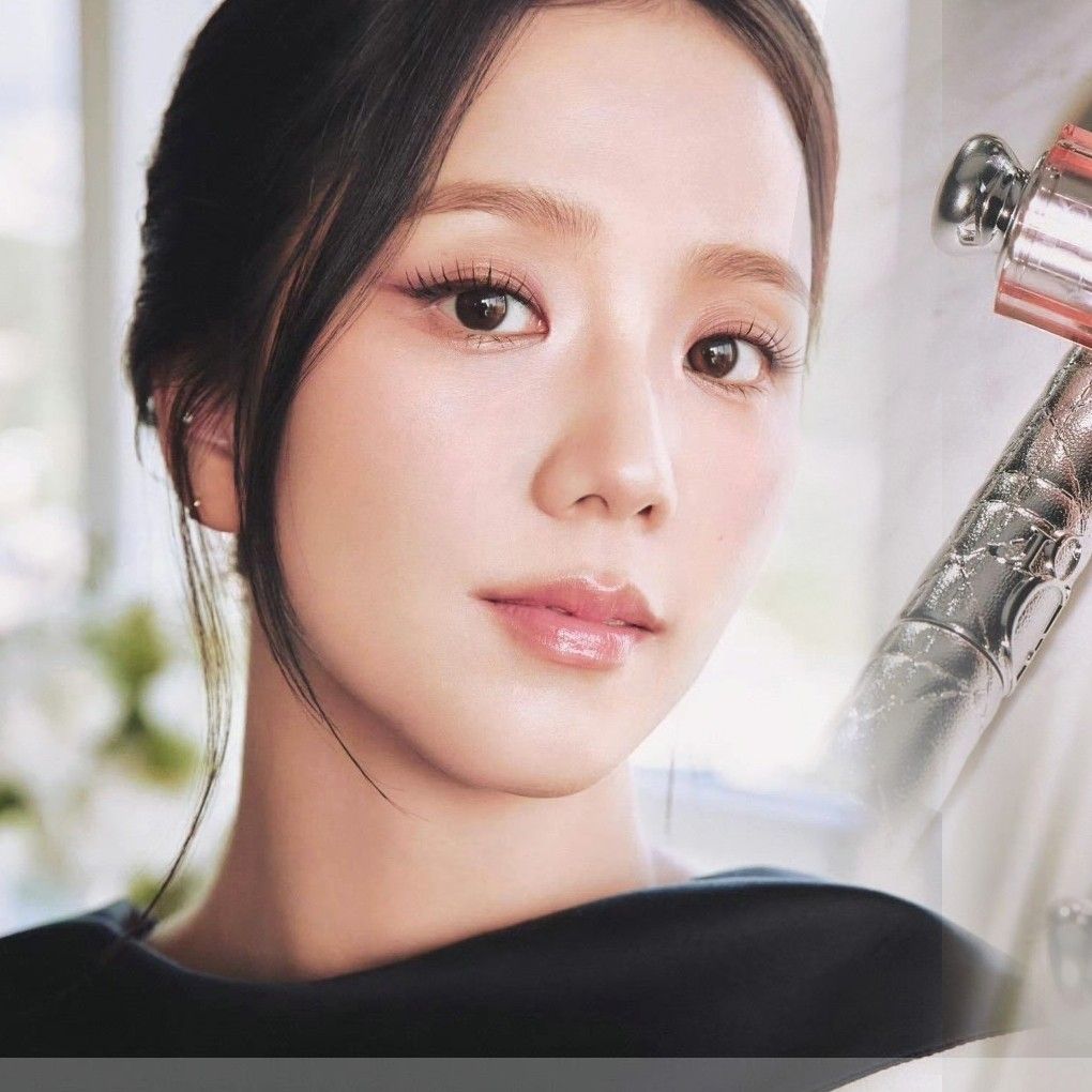 智秀 (BLACKPINK)的最新照片