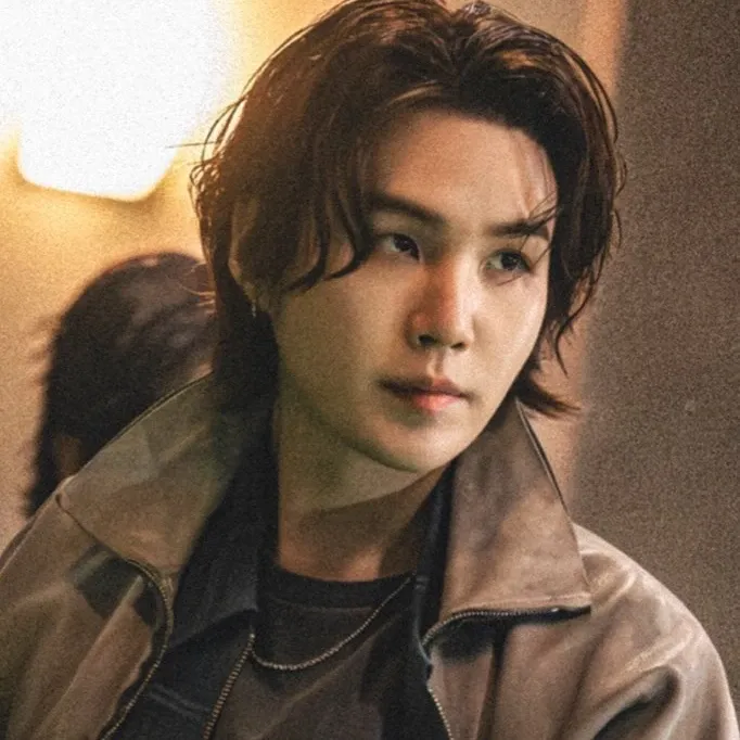 Behind-the-scenes cut of SUGA (BTS)