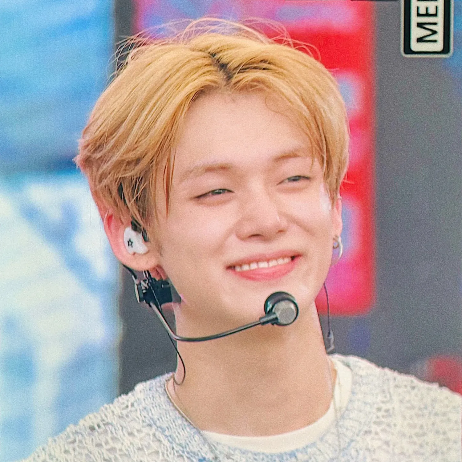 투모로우바이투게더의 비하인드 컷