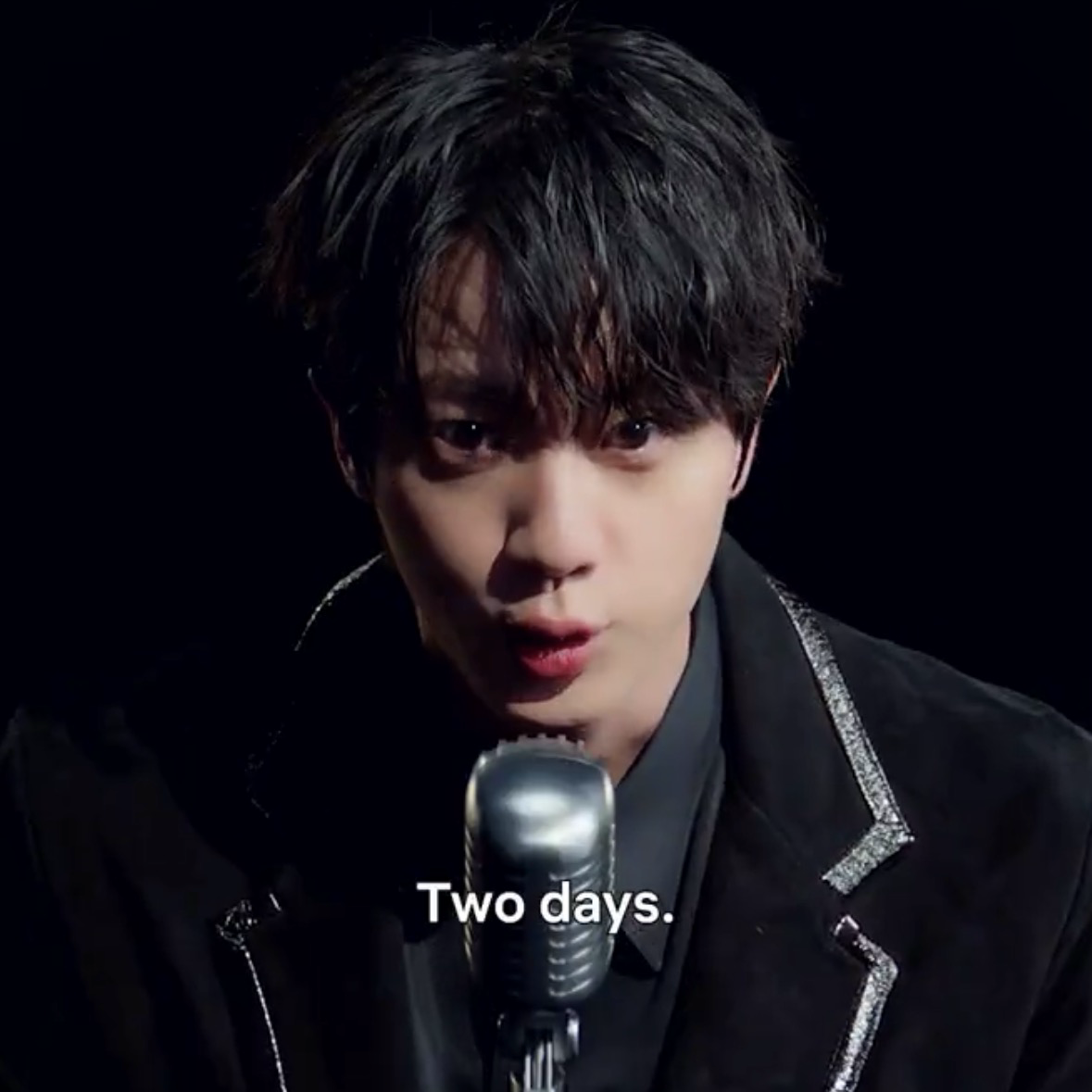 Foto aktivitas terbaru Jin (BTS)