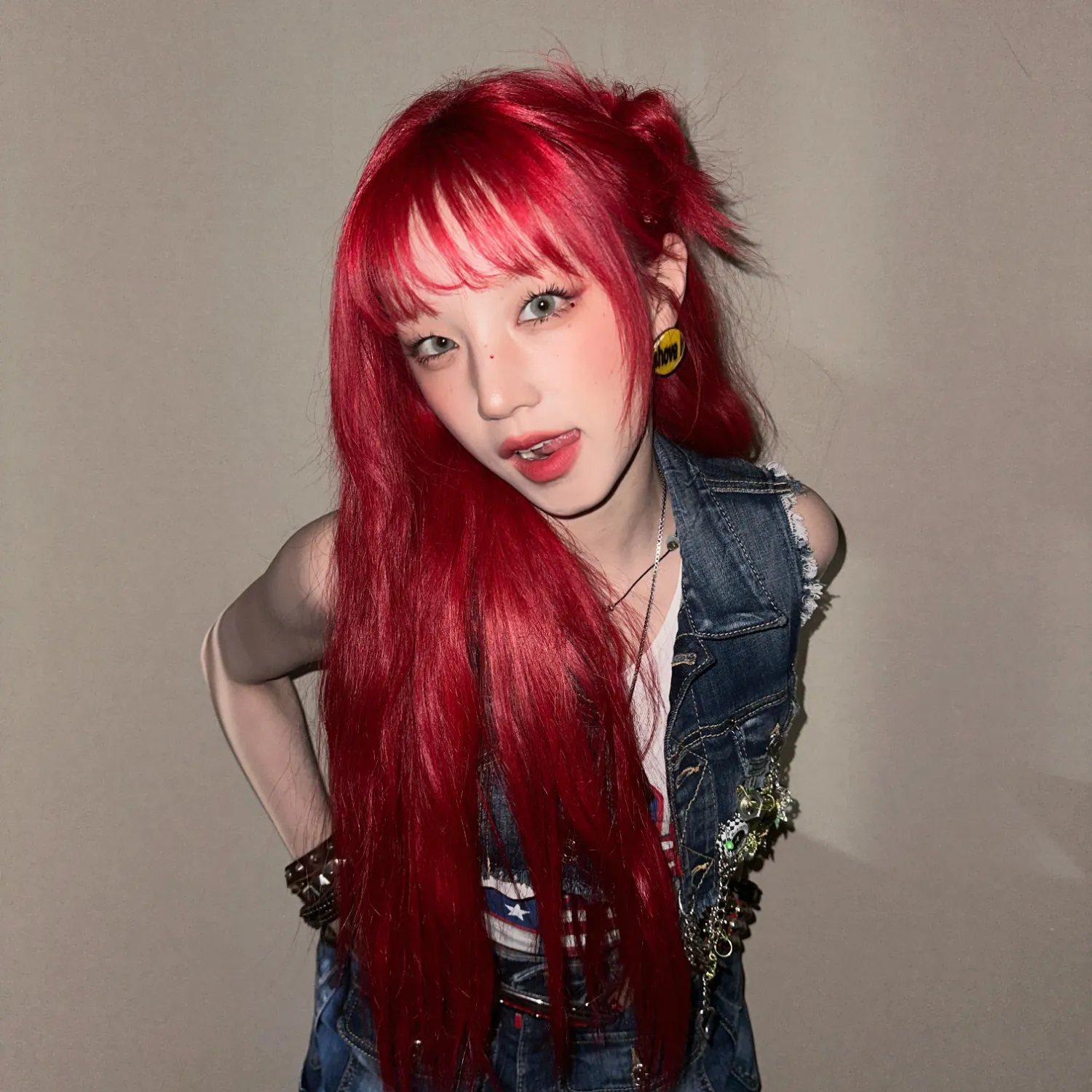 Recent activity shot of Yuqi (i-dle)