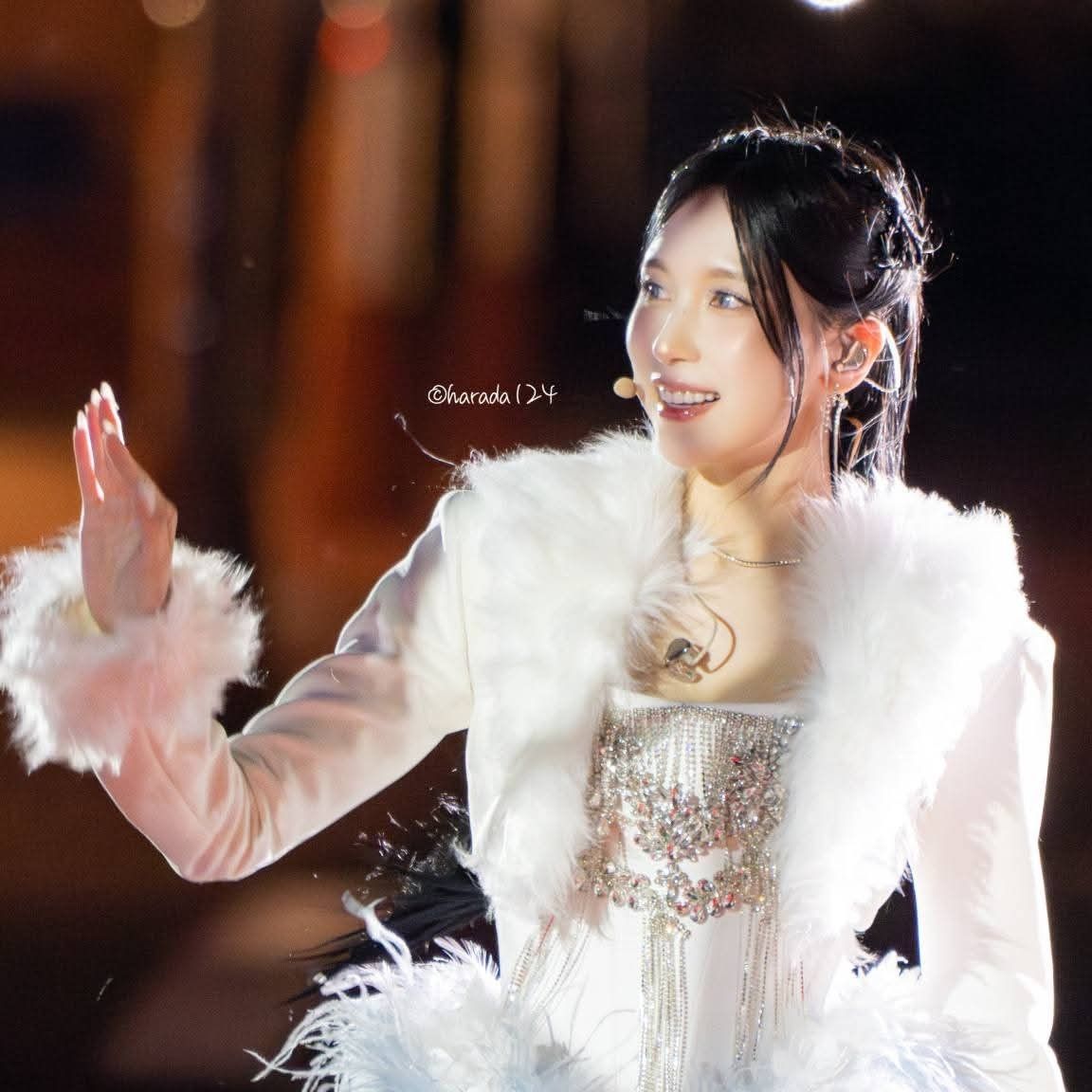 미나 (TWICE)의 최신 사진