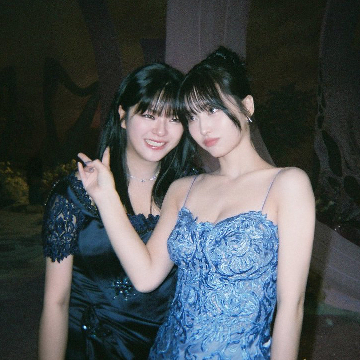 Foto aktivitas terbaru Momo (TWICE)