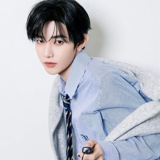 Latest photo of Zhang Hao