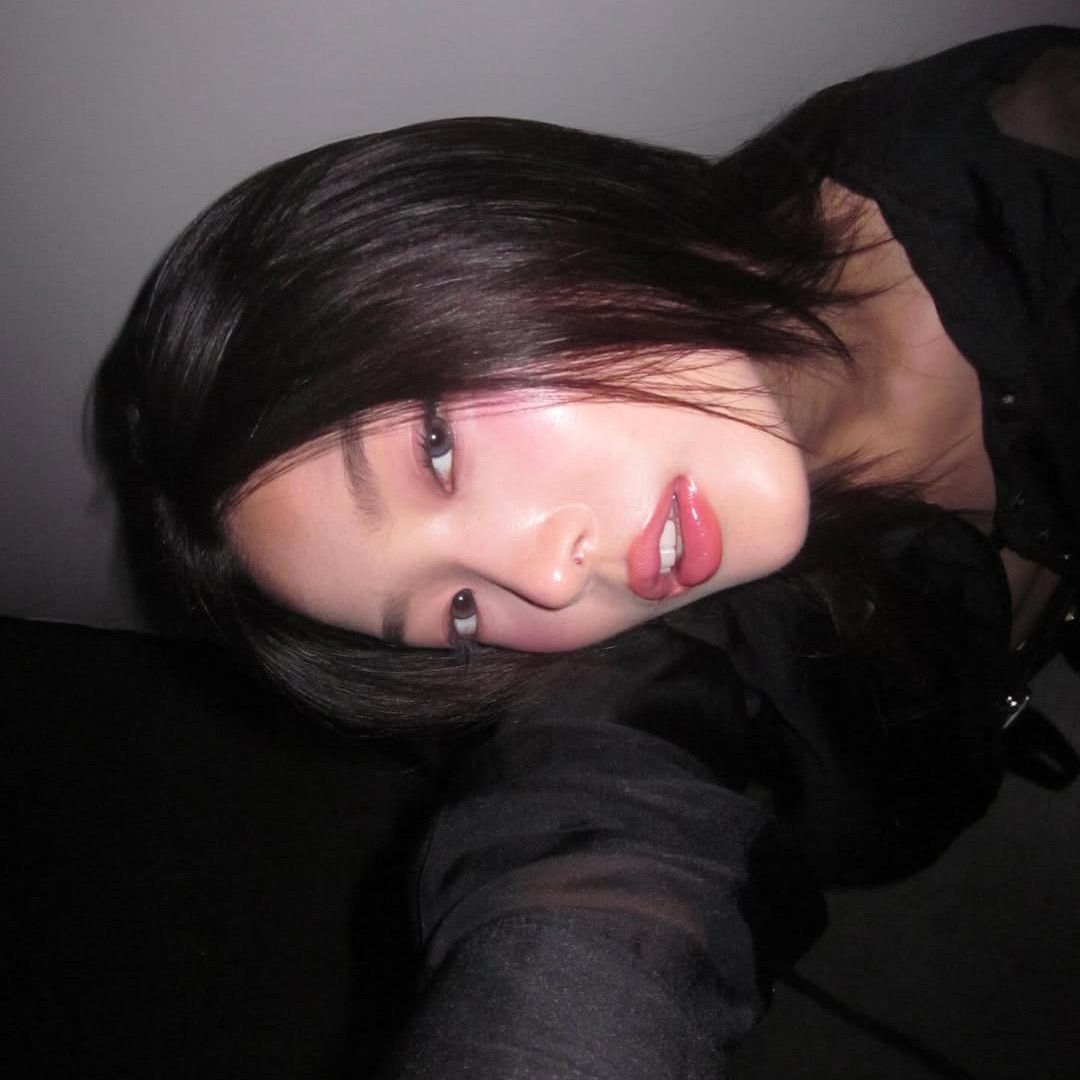 Behind-the-scenes cut of Yoonchae (KATSEYE)