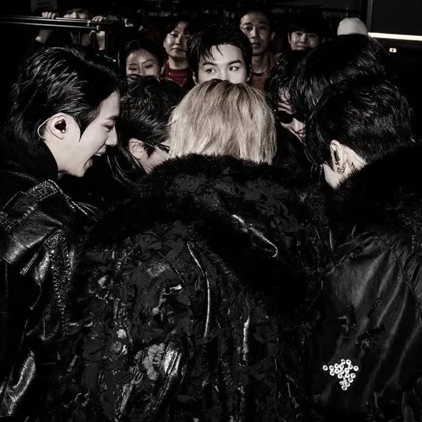 Potret di balik layar SUGA (BTS)