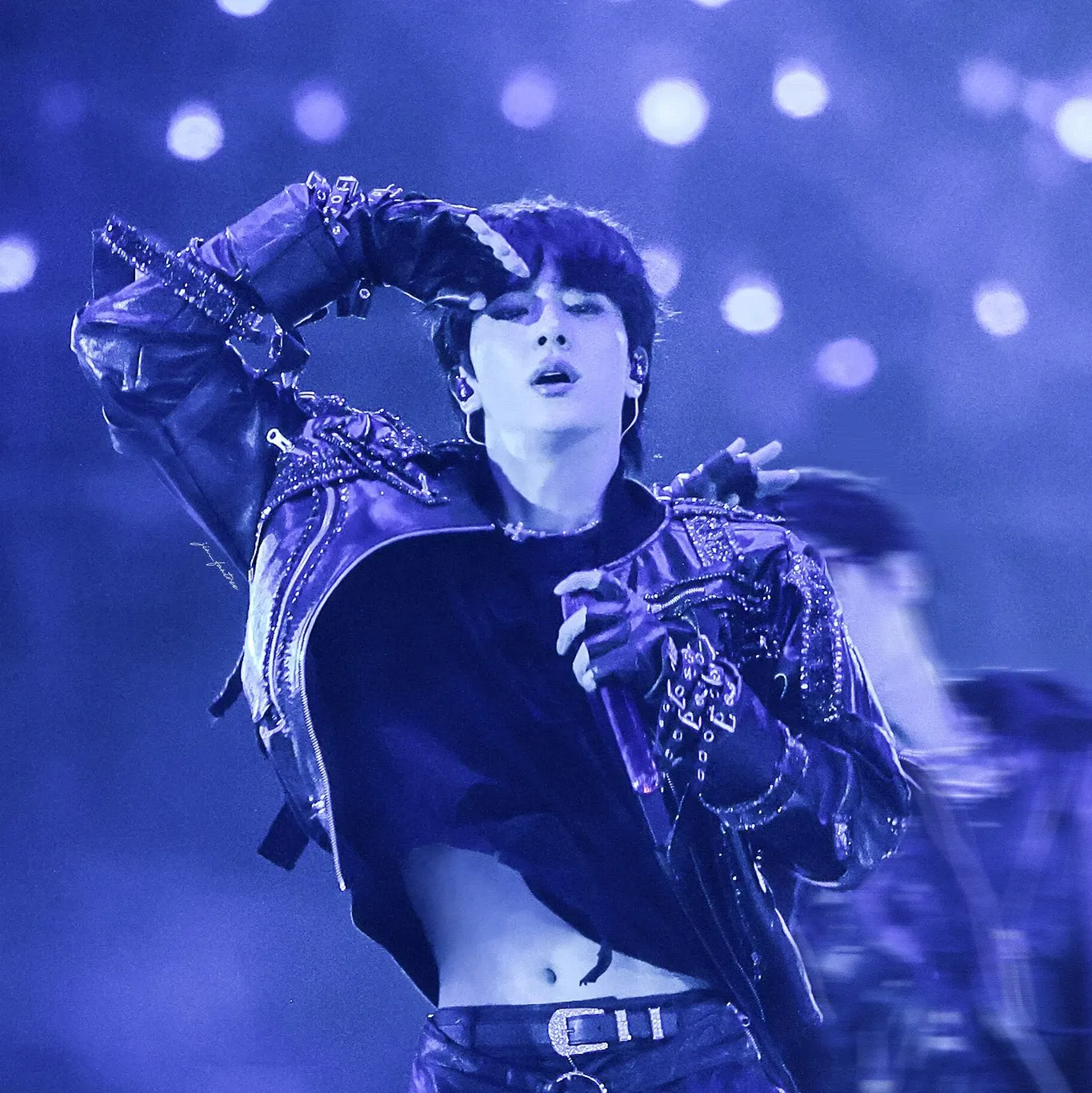 Behind-the-scenes cut of Jin (BTS)