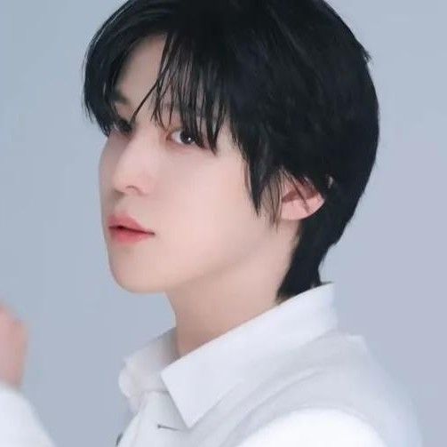 에이티즈 최근 활동샷