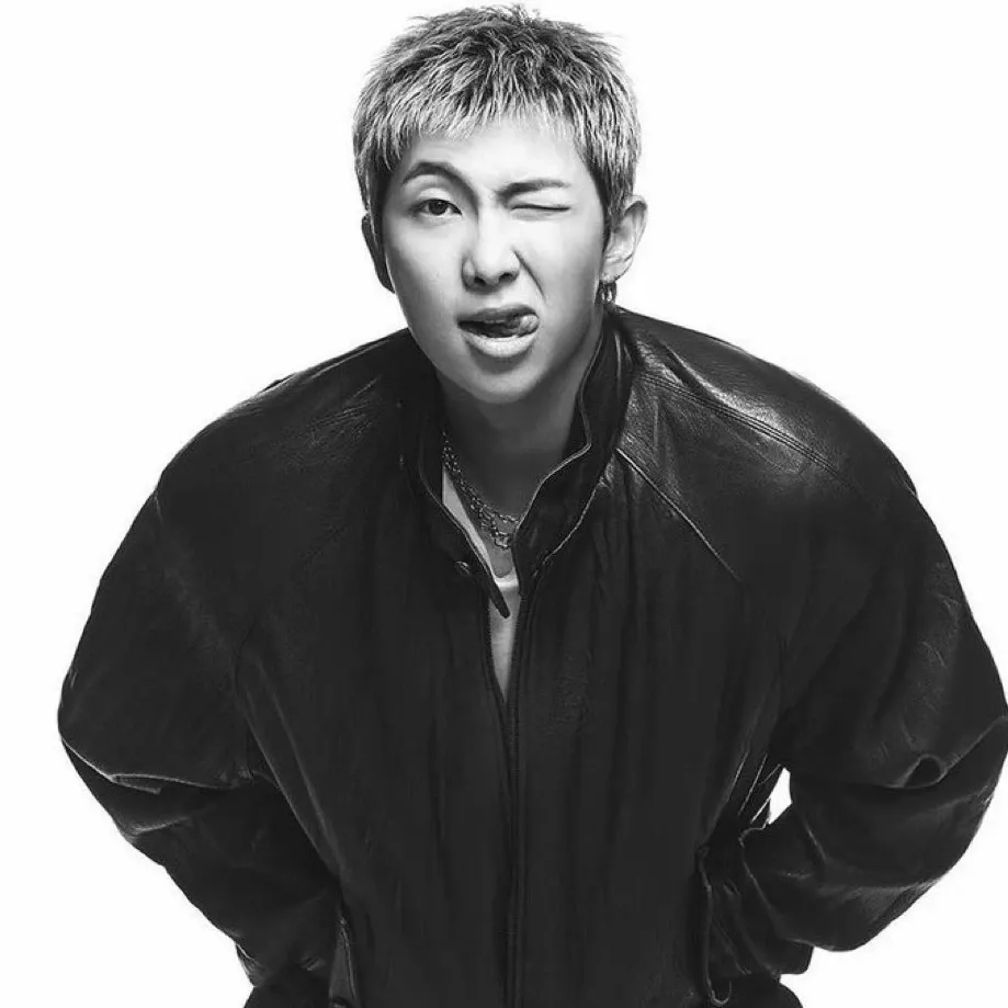 RM (防彈少年團)的最新照片