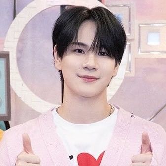 A moment captured by Mamehara Issei (JO1)'s fan