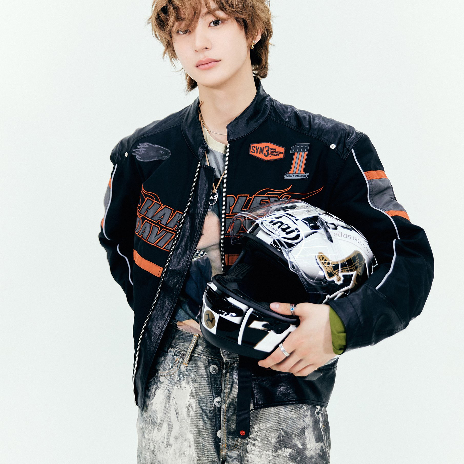 Behind-the-scenes cut of Anton (RIIZE)