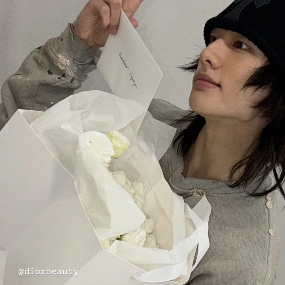 A moment captured by Hyunjin (Stray Kids)'s fan