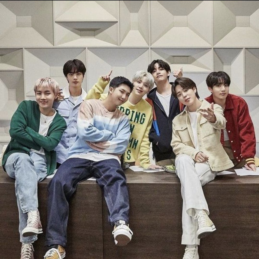 Behind-the-scenes cut of BTS