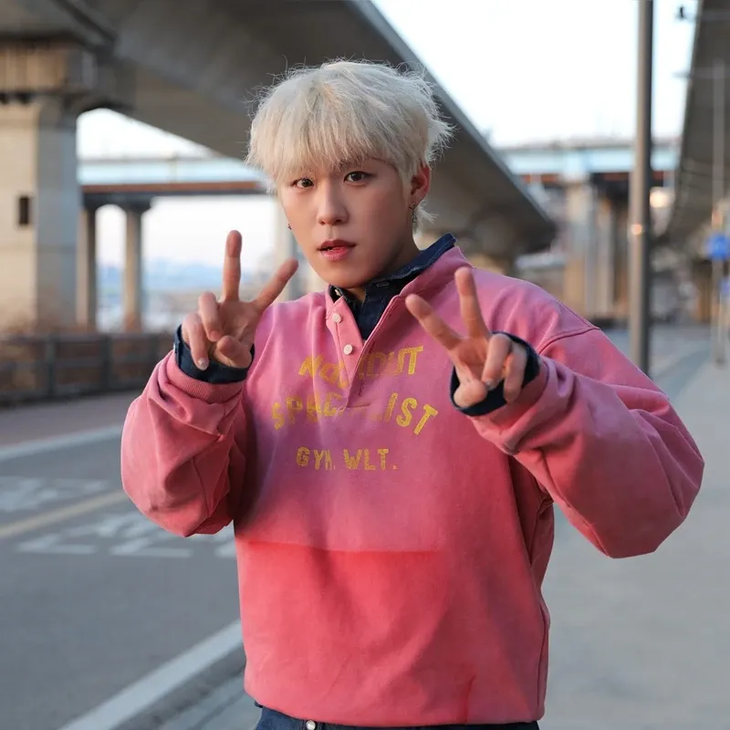 Behind-the-scenes cut of Park Woojin (AB6IX)