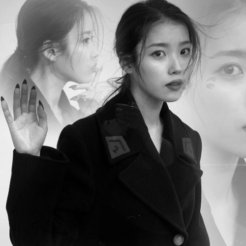 IUの最近の活動写真