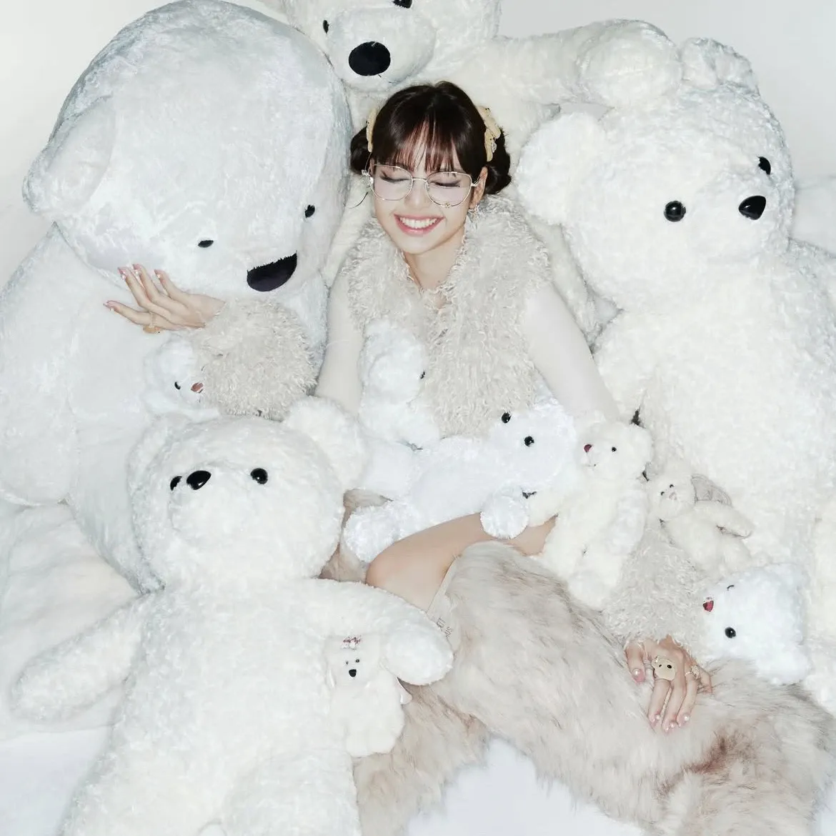 Foto terbaru Lisa (BLACKPINK)