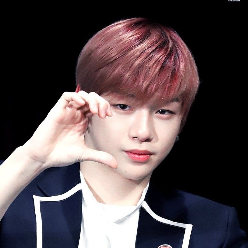 Foto aktivitas terbaru Kang Daniel