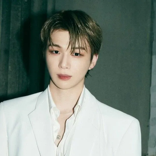 강다니엘의 최신 사진