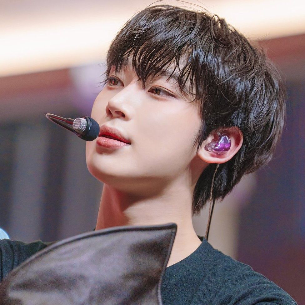 선우 (ENHYPEN) 최근 활동샷