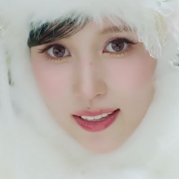 Mina (TWICE)的最新照片