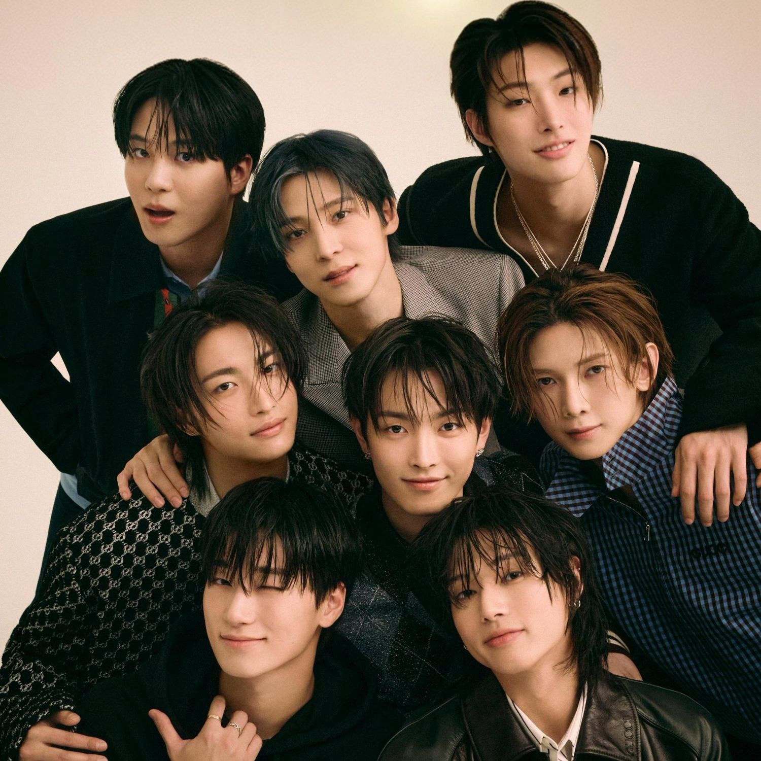 ATEEZ的最新照片