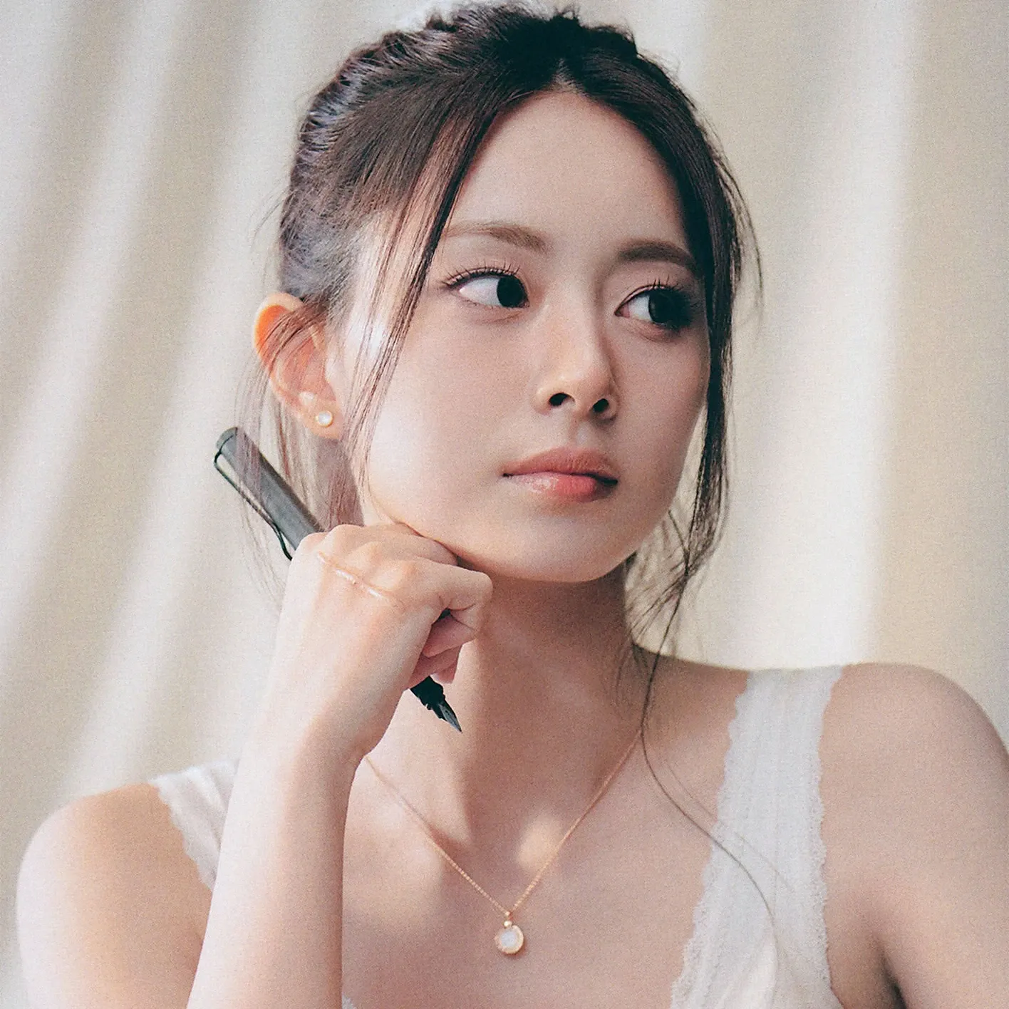 Momen yang diabadikan oleh penggemar Tzuyu (TWICE)