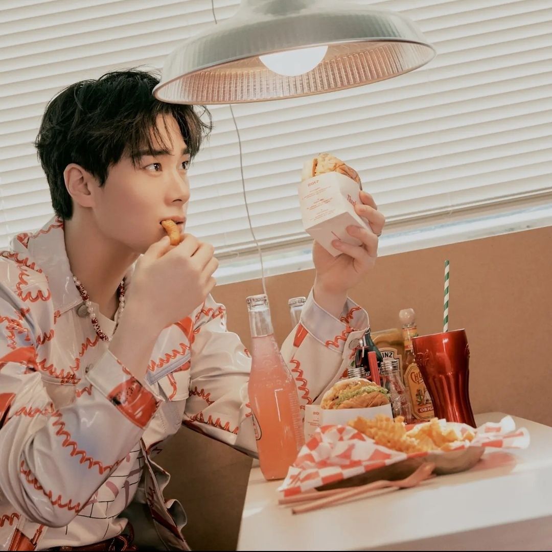 아스트로의 비하인드 컷