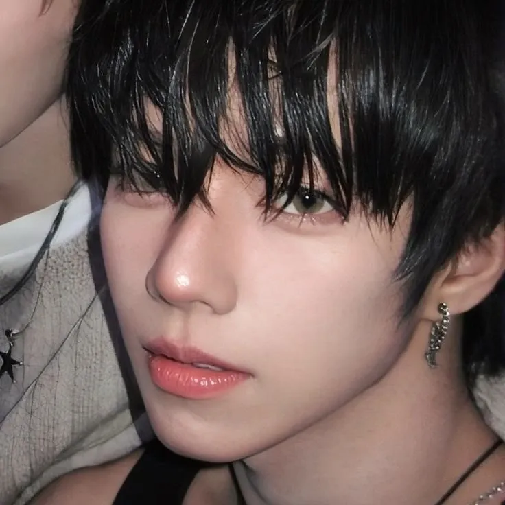 Latest photo of JL (AHOF)