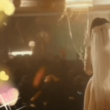 아이유의 비하인드 컷