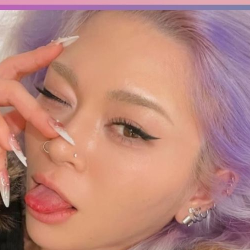 AleXaの舞台裏ショット